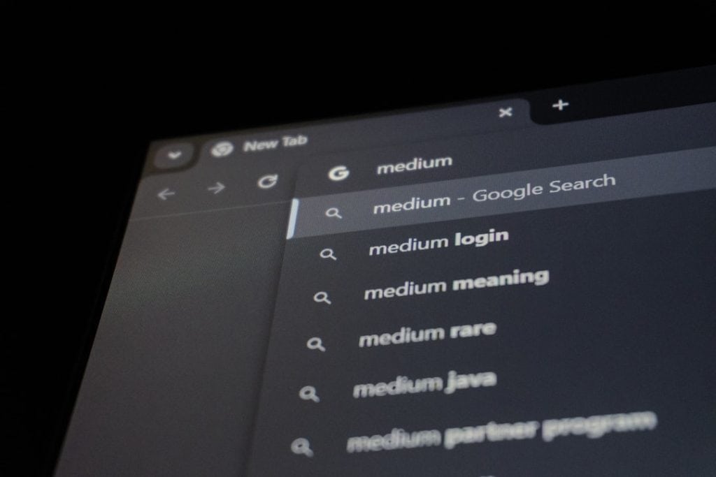 Photo semantic search optimization tools